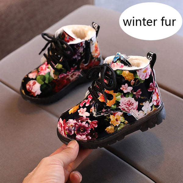 HOT FLORAL BOOTS - Bettylis