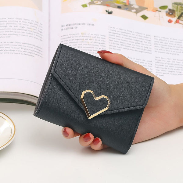 Mini wallet heart buckle